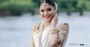 Komal Kharat Age, Biography, Husband, Family & Net Worth Komal Kharat Career Journey